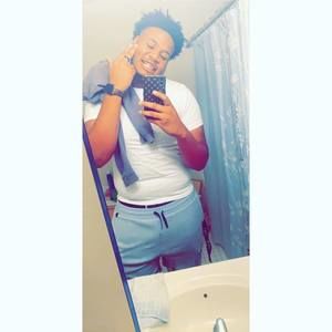 Meet your Posher, Dinero